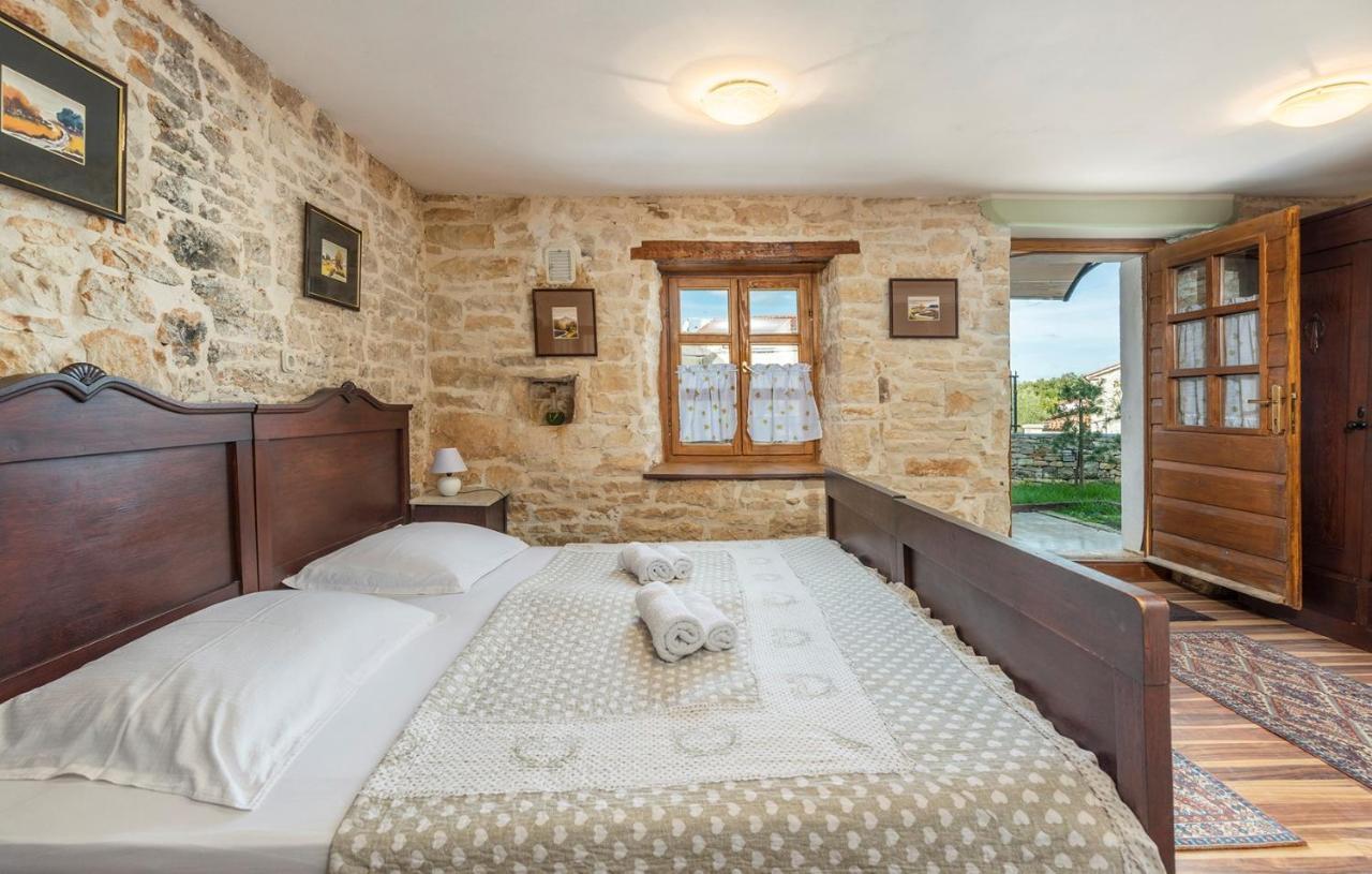 House Peresiji Hotel Kamer foto