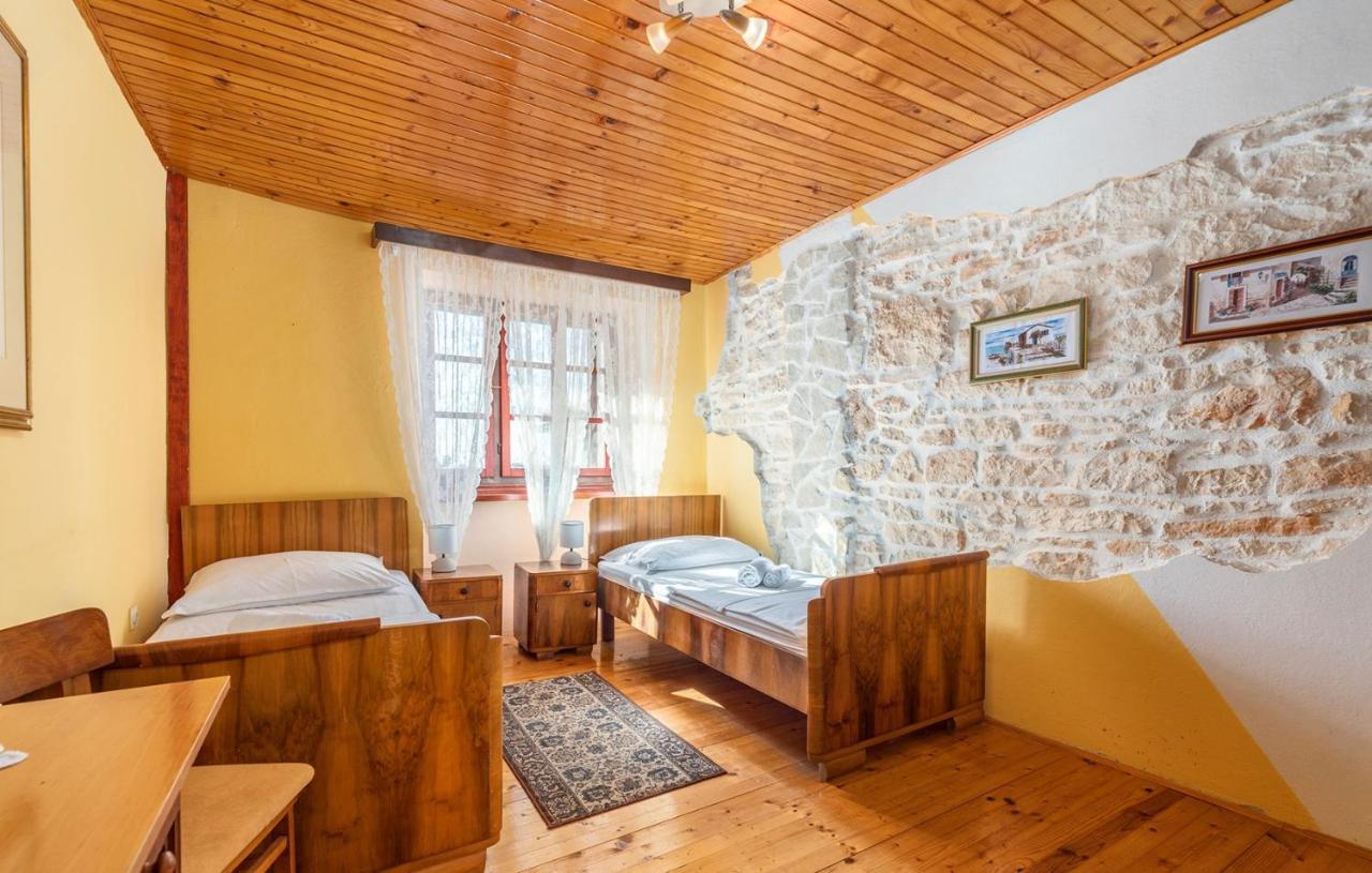 House Peresiji Hotel Kamer foto