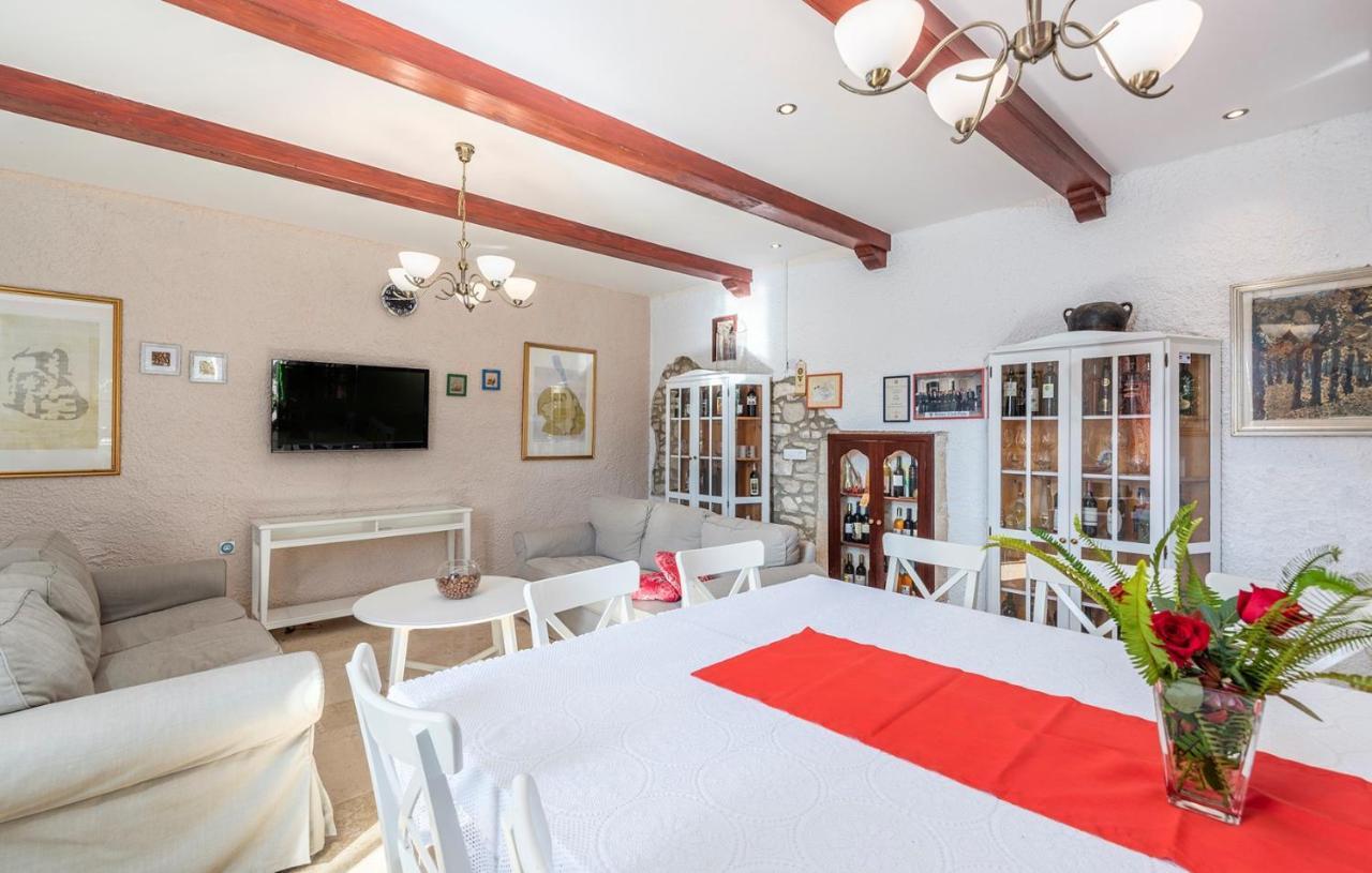 House Peresiji Hotel Kamer foto