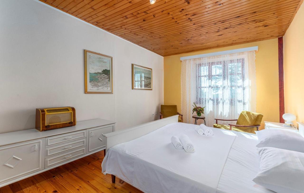 House Peresiji Hotel Kamer foto