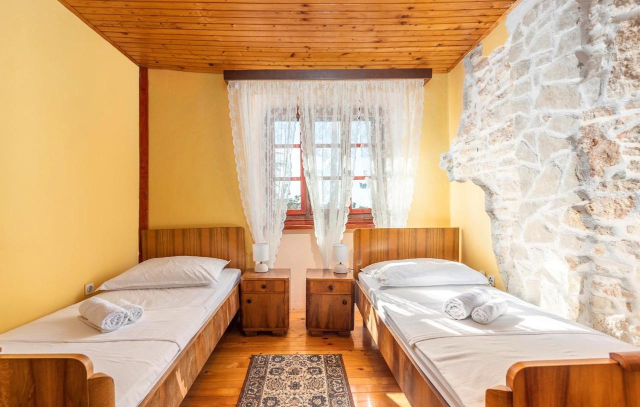 House Peresiji Hotel Kamer foto